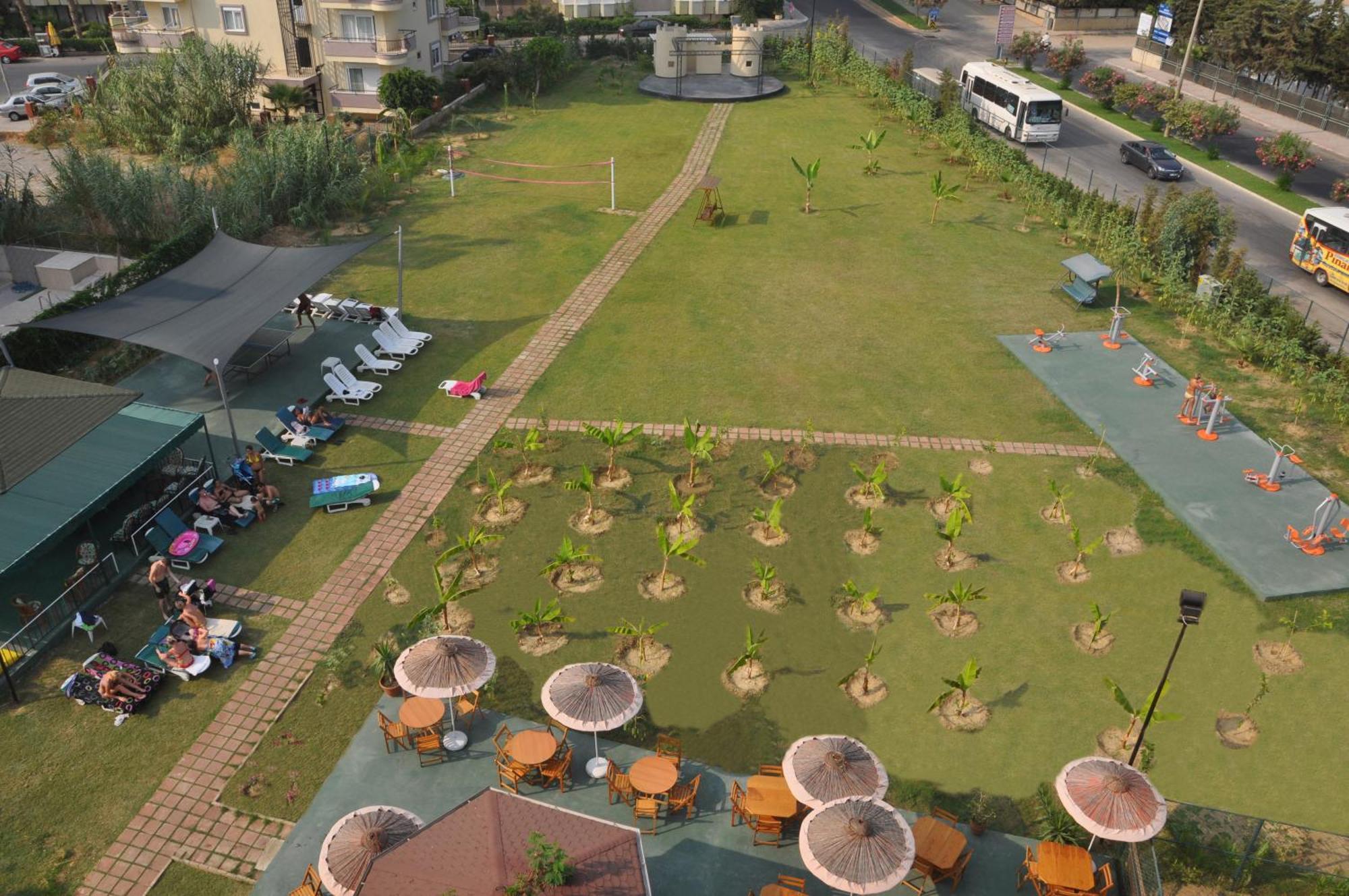 Kleopatra Royal Palm Hotel Alanya Exterior photo